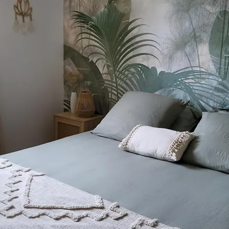 Pres Du Circuit Change (Sarthe)